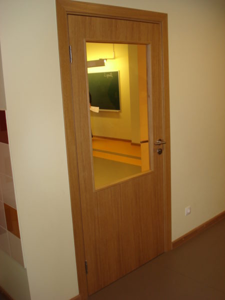 Finierētas durvis Bella oak spec 2 iekšdurvis