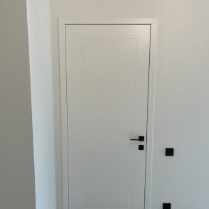 Krāsotas durvis Loza 101 iekšdurvis