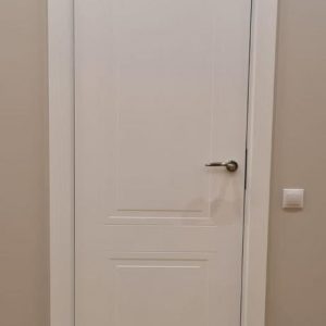 Krāsotas durvis LOZA 102 balta iekšdurvis