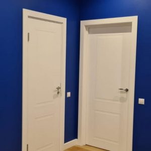 Krāsotas durvis LOZA 102 balta iekšdurvis